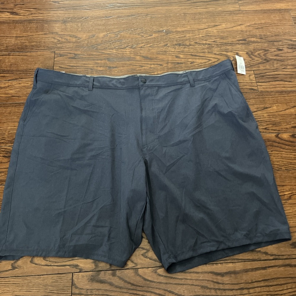 NWT Men's Izod Big & Tall Hybrid Performance Shorts Size 54 - 10.5" Inseam Blue